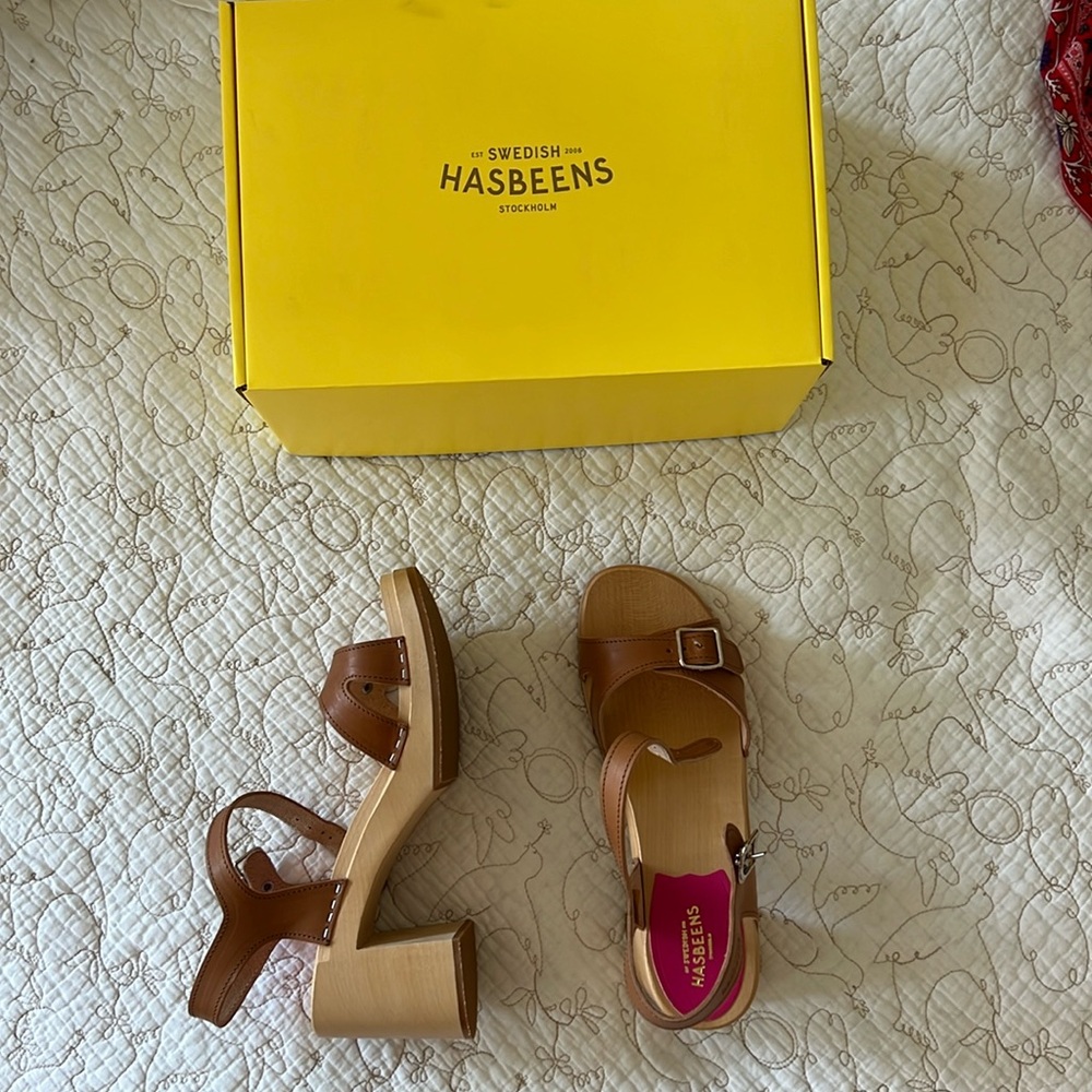 Brand new never worn Swedish Hasbeens clog sandals, size 39.